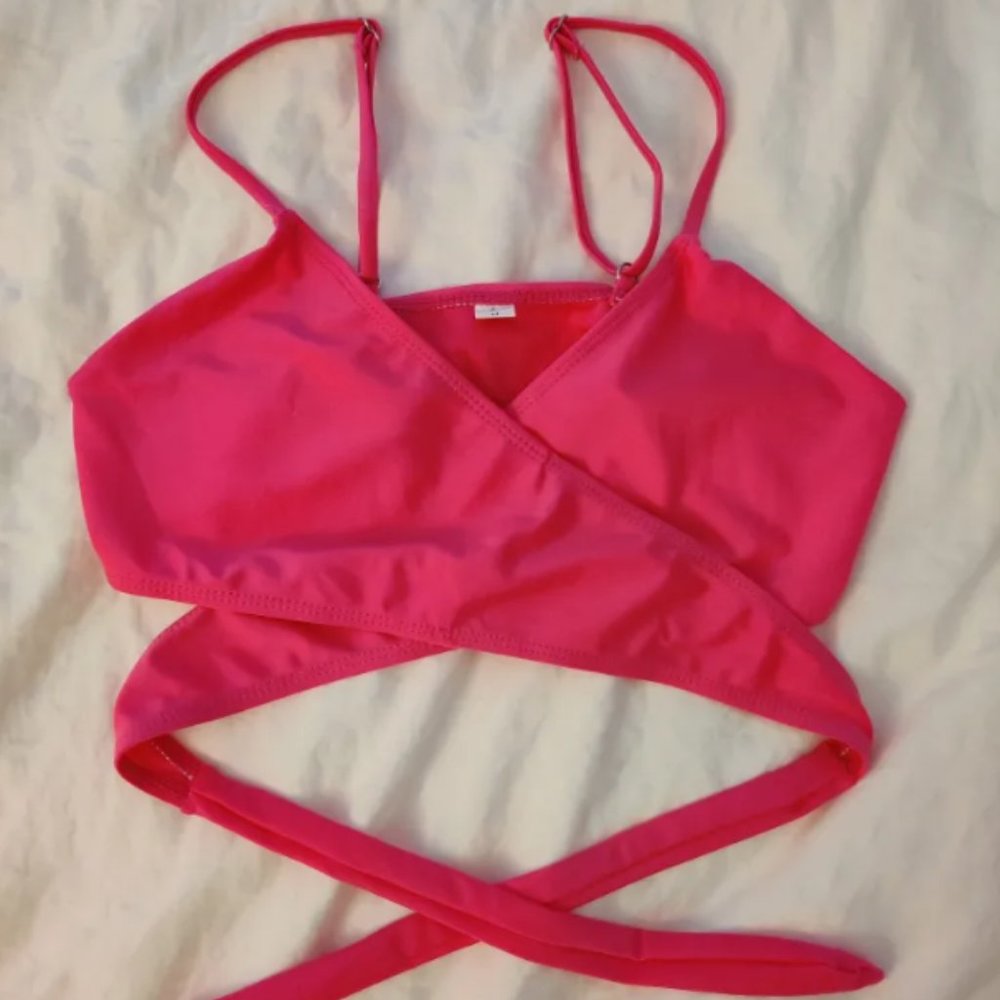 Pink bikini top